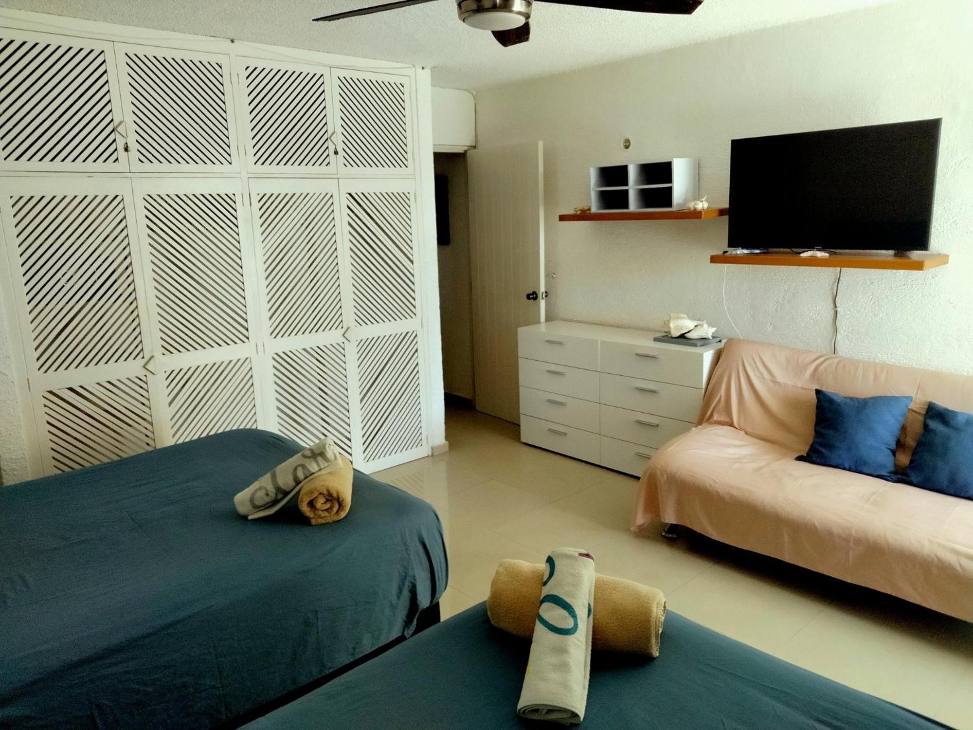 Brisas Sealight Apartment Cancún Eksteriør billede